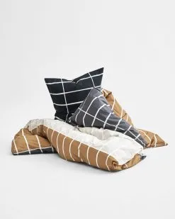 Marimekko Tiiliskivi Kussenhoes 7 Marimekko Tiiliskivi Kussenhoes -Kussens winkel 18013 01 70 ProductImageCollection 513b959d4c