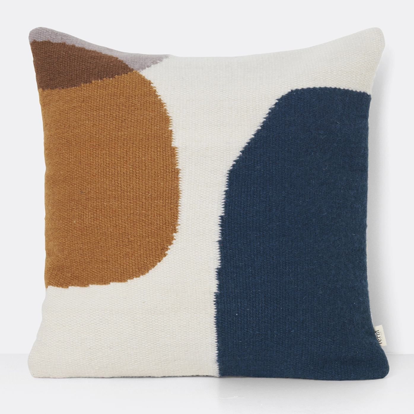 Ferm LIVING Kelim Kussen 48x48 Cm 4 Ferm LIVING Kelim Kussen 48x48 Cm - Afbeelding 2