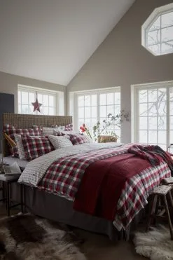 Lexington Quilted Cotton Velvet Star Sprei 240x260 Cm -Kussens winkel 516229 01 5 EnvironmentImage 05dbd665ea