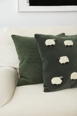 Chhatwal & Jonsson Sheep Kussenhoes 50x50 Cm -Kussens winkel 566543 01 5 EnvironmentImage.jpg 4306e4a600