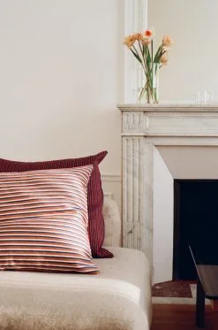 Hay Ribbon Kussen 60x60 Cm -Kussens winkel 567346 01 5 EnvironmentImage 74fd0babc9