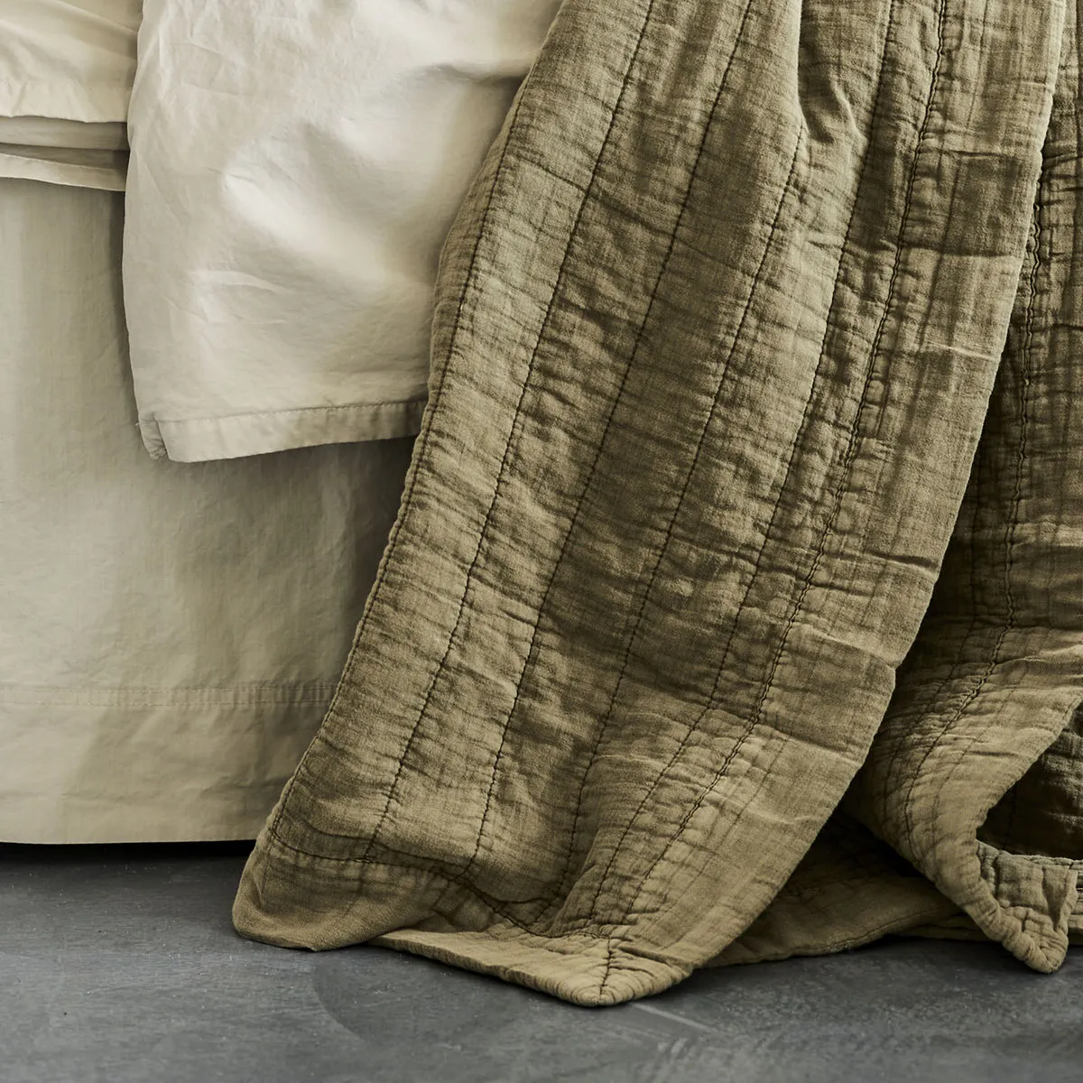 ByNORD Magnhild Gewatteerd Bedsprei 160x280 Cm 6 ByNORD Magnhild Gewatteerd Bedsprei 160x280 Cm - Afbeelding 4