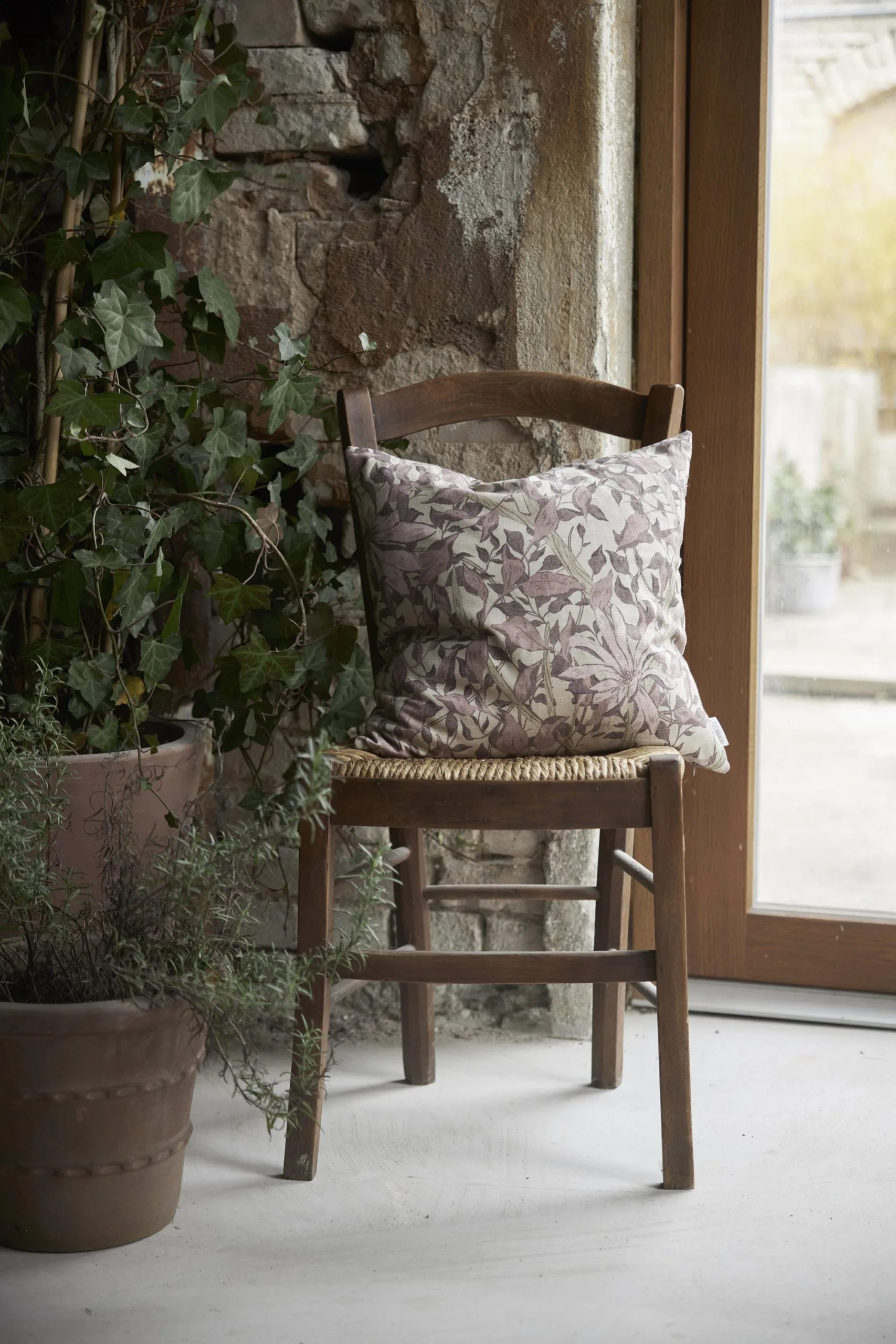 Boel & Jan Maja Kussenhoes 45x45 Cm 4 Boel & Jan Maja Kussenhoes 45x45 Cm - Afbeelding 2